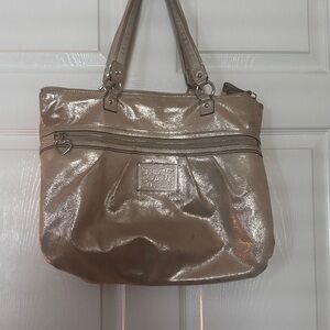 RARE COACH POPPY METALLIC GOLD CHAMPAGNE LEATHER LARGE TOTE BAG #H1281-F20441